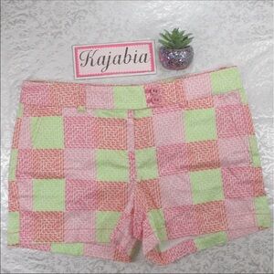 VINEYARD VINES Shorts Size 4